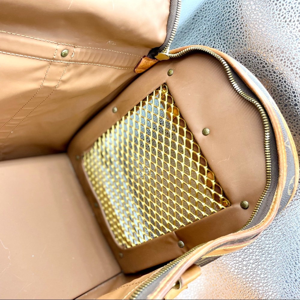 SOLD OUT Louis Vuitton Dog Carrier - Picture 15 of 16